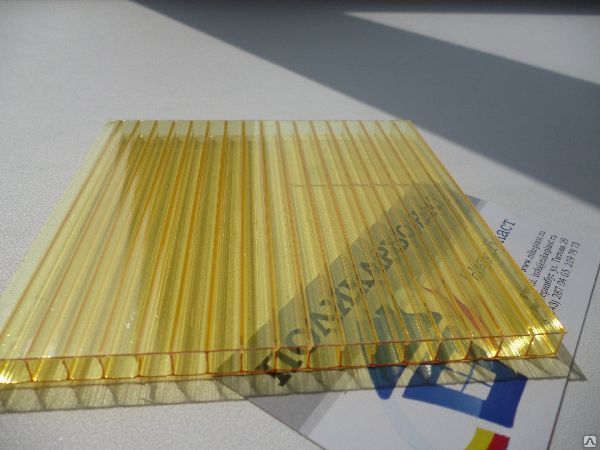 Сотовый поликарбонат 8 мм желтый Novattro 2,10х6 м