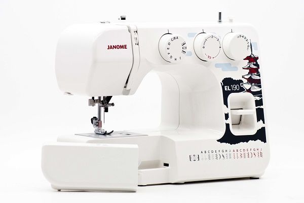 Швейная машина Janome 4400 в Минске