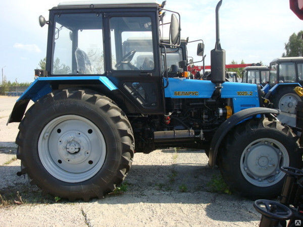 Трактор Беларус МТЗ-1025 2