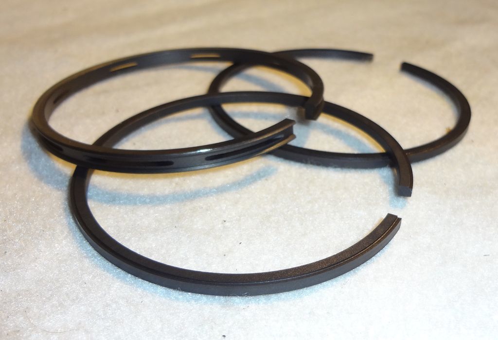 комплект поршневых колец диаметром 65 мм, комплект колец поршневых для компрессора (65 мм), кольца компрессионные, кольца маслосъемные 1