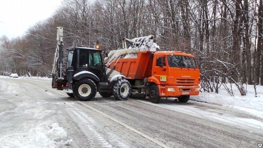 Вывоз снега спецтехникой 250 рублей за 1 м3